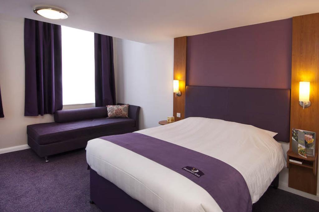 Comfort Inn Kensington Londra Oda fotoğraf