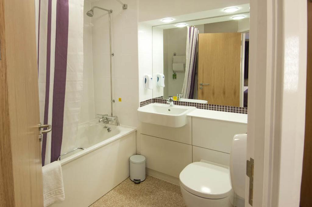 Comfort Inn Kensington Londra Dış mekan fotoğraf
